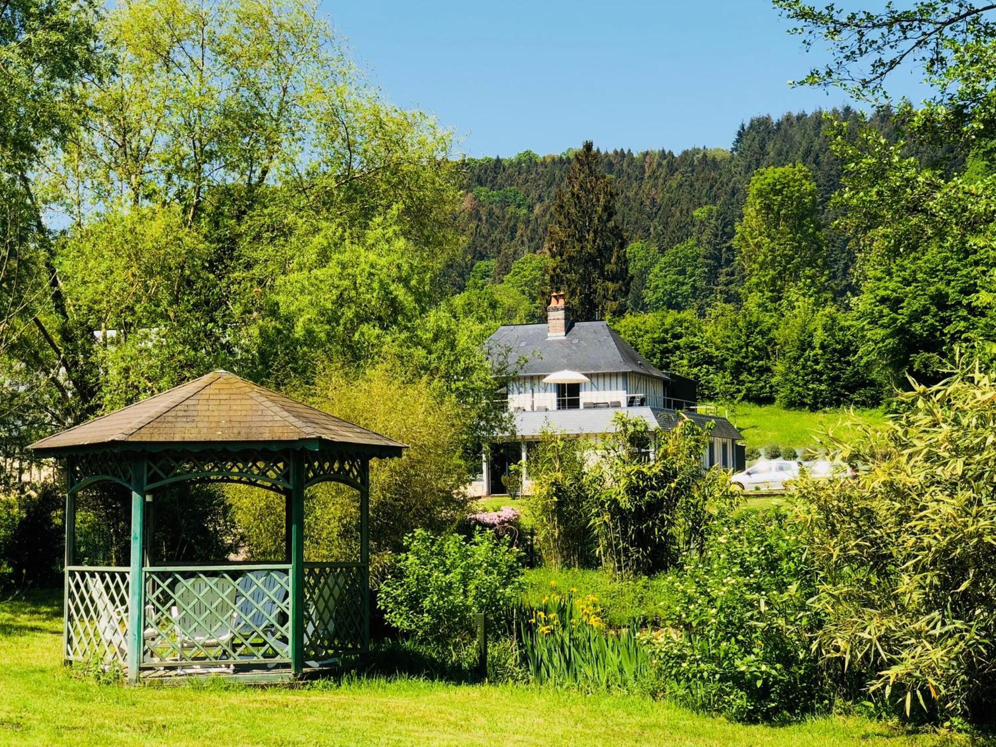 Domaine Le Hêtrey Toutainville Extérieur photo